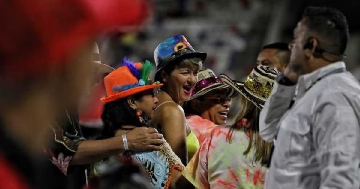 La primera dama se unta de elite en el Carnaval