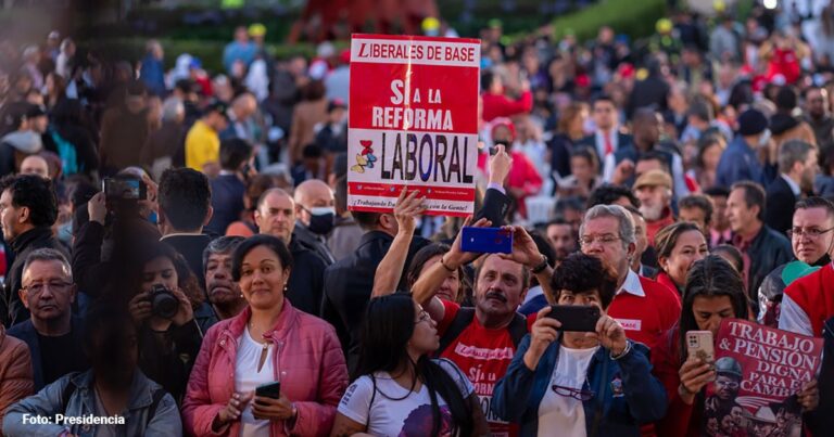  - Espaldarazo del FMI a las reformas en Colombia