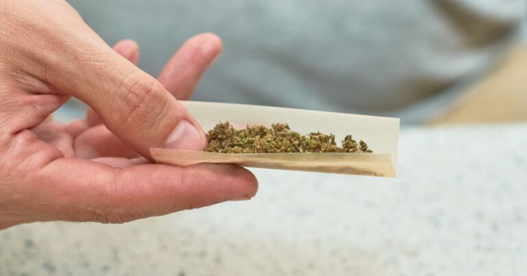  - ¿Tanta vaina para estar a un paso de que se regule la venta de marihuana recreativa?