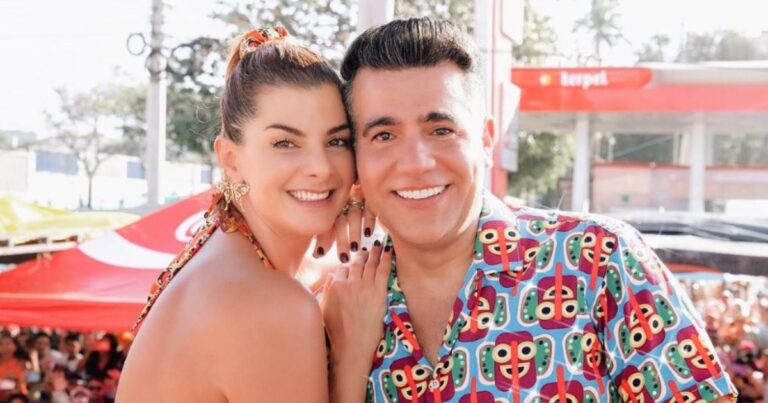 Carlos Calero Carolina Cruz, Día a día, Caracol - ¿Ya no levanta toldo? Carolina Cruz echó al agua a Carlos Calero en Día a día