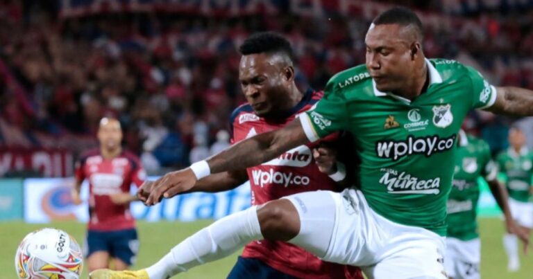 Deportivo Cali - Agarrados en el camerino y sin técnico que dé la cara: la bomba que estalló dentro del Deportivo Cali