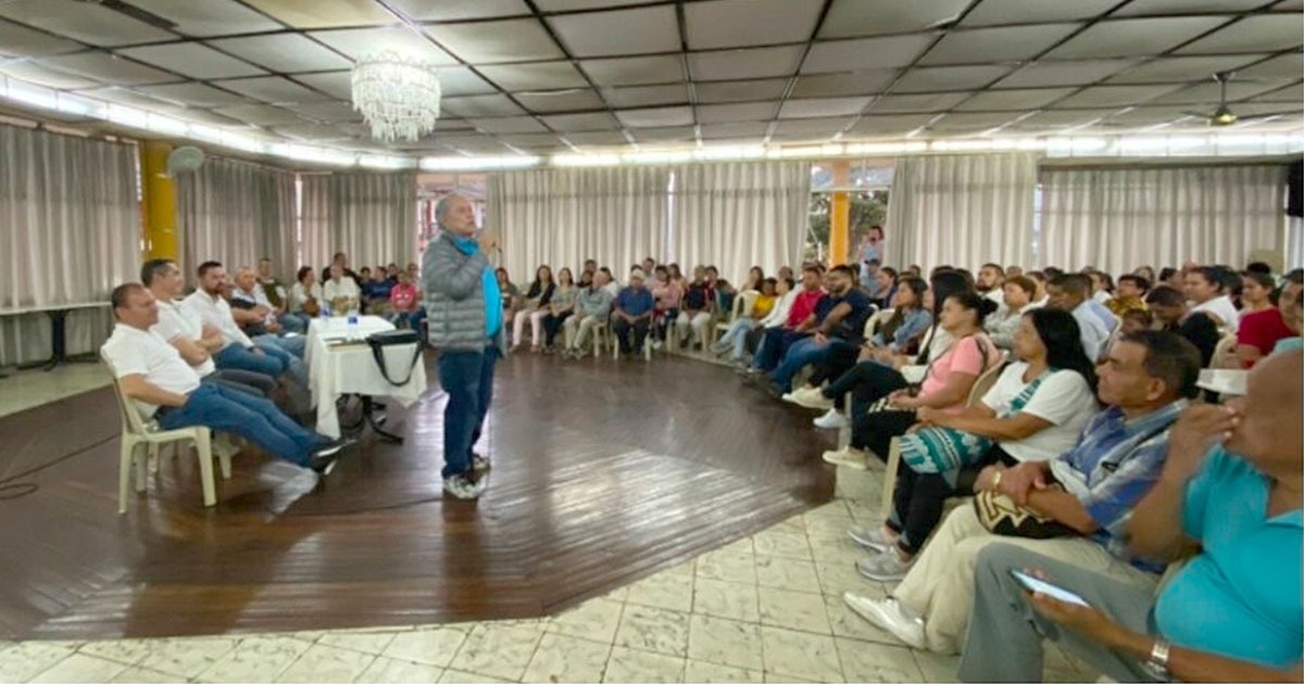 Mauricio Lizcano Gente en Movimiento