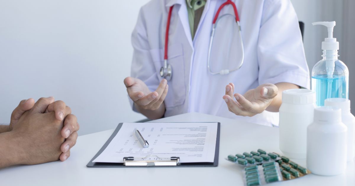 ¡La salud es negocio! No intenten tapar el sol con un dedo