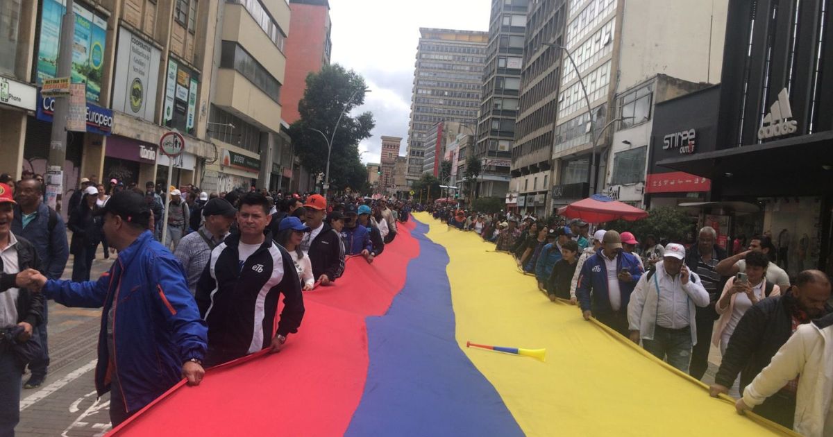 El balconazo del presidente Petro: la revolución que no ocurrió