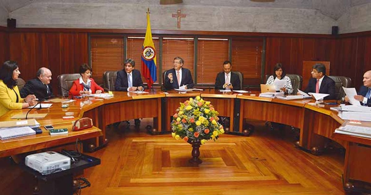 ¿Tiene competencia la Corte Constitucional para reformar la Constitución Política?