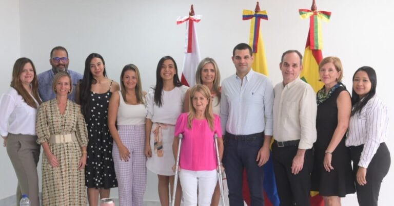  - Gobernadora presenta avances del programa Atlántico para los Jóvenes