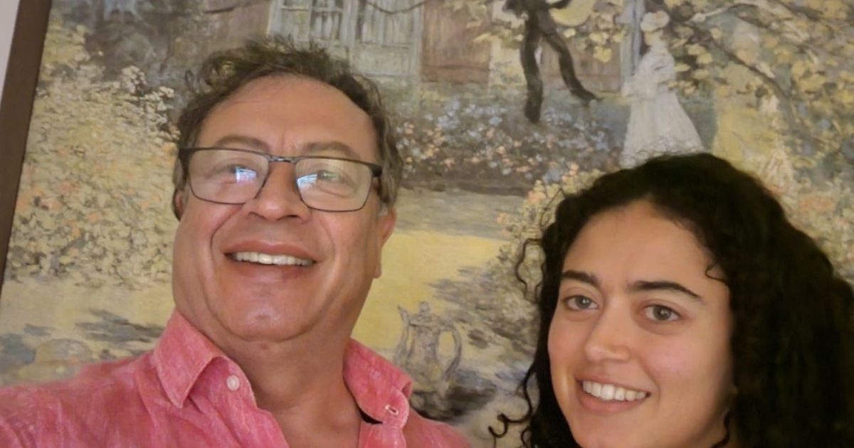 Muerto de la risa, como si nada pasara: el descaro de Gustavo Petro