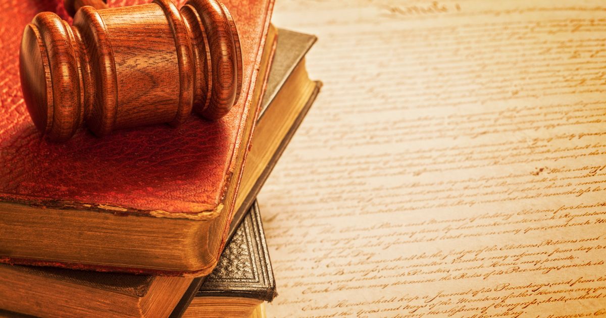 ¿Es justo modificar la Constitución para acomodar a los viciosos?