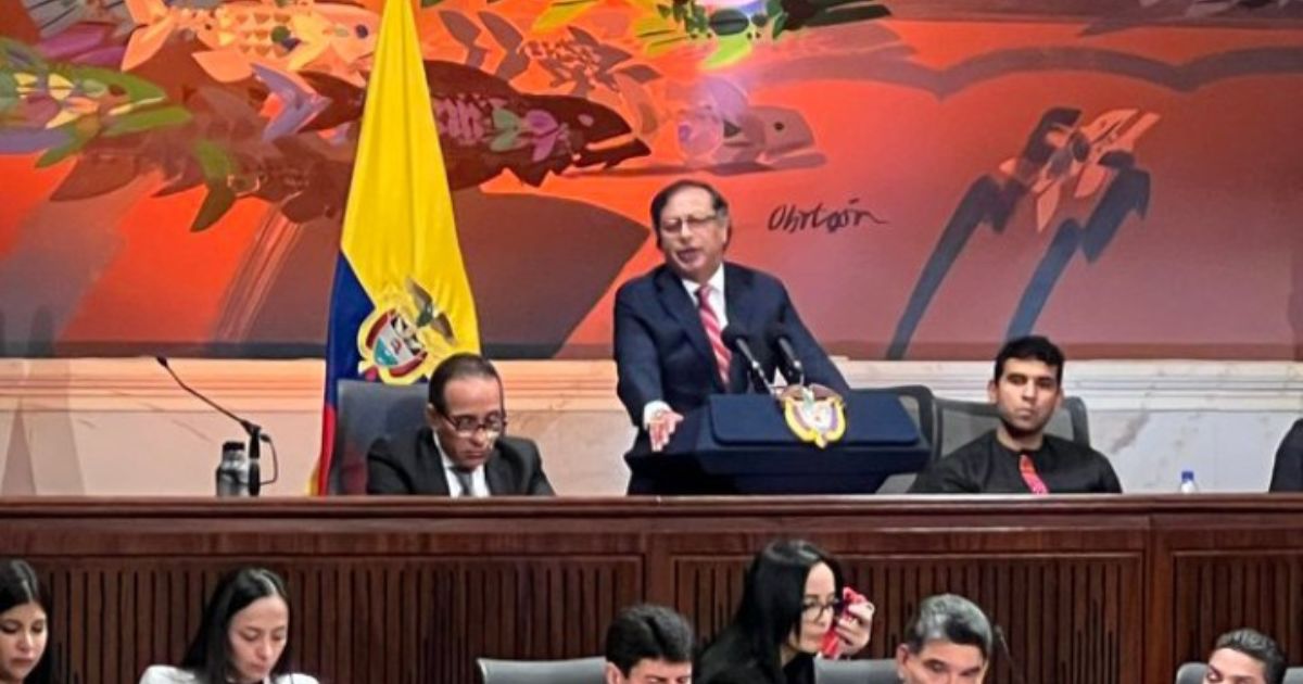 Como no podía ser de otra manera: renta ciudadana, en entredicho por ultraderecha colombiana