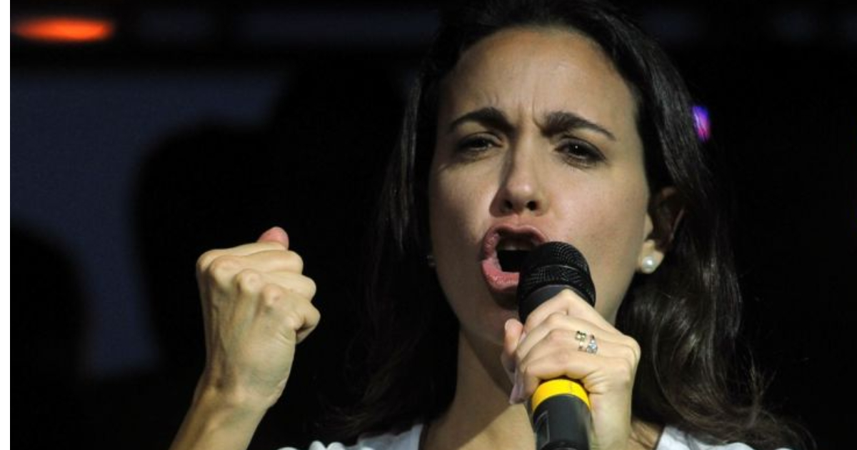 María Corina Machado, favorita en las encuestas, inhabilitada por el régimen de Maduro
