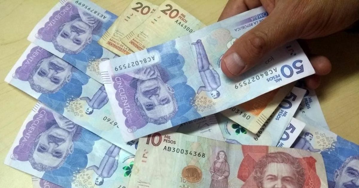 El nuevo beneficio para quienes trabajan horas extra en Colombia: se les sube el sueldo