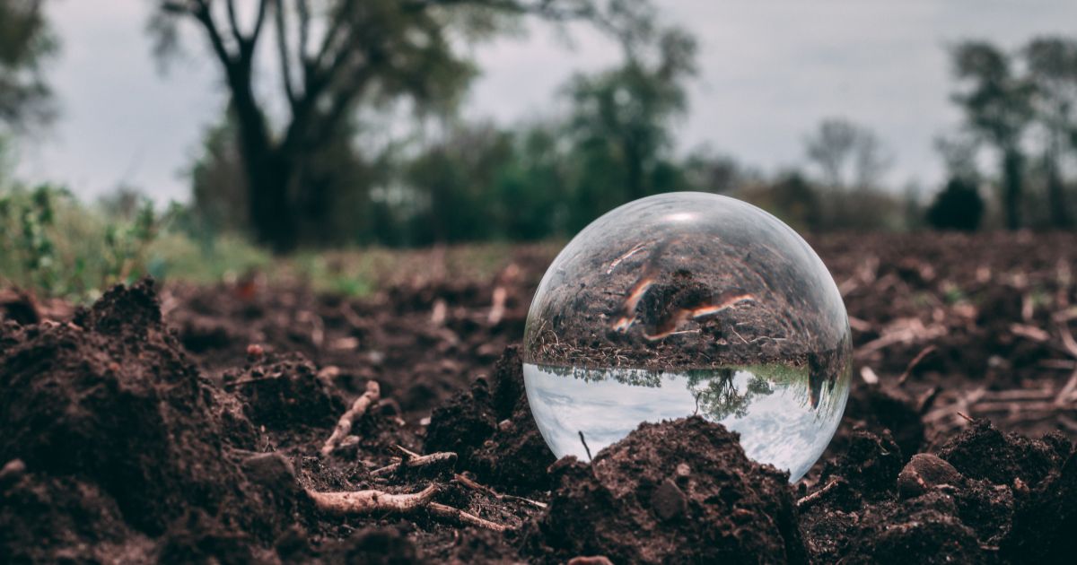 'Sepultar tu nombre': una guerra que llega hasta nuestros días (segunda parte)