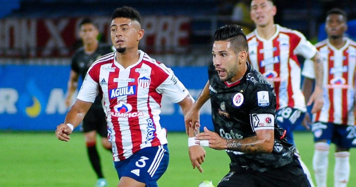 Renuncia del Bolillo Gómez al Junior después de la derrota contra el Cúcuta