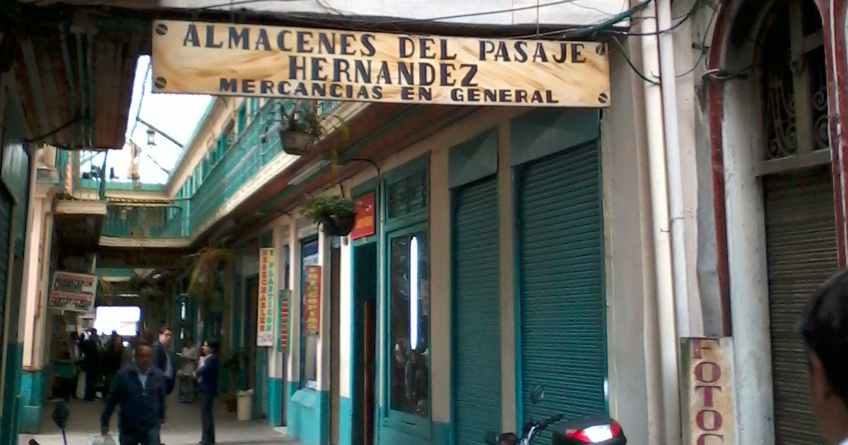 El Centro comercial más viejo de Bogotá que aún sigue funcionando