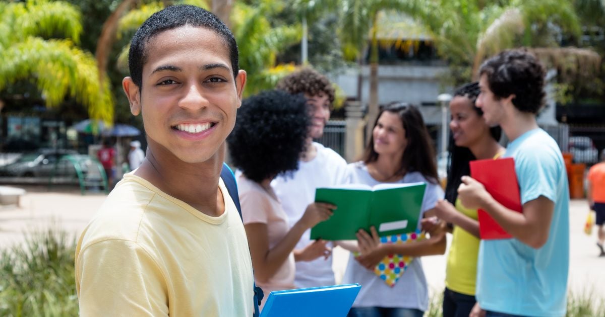 Estas son las 3 becas del ICETEX para estudiar en el exterior si no tiene plata