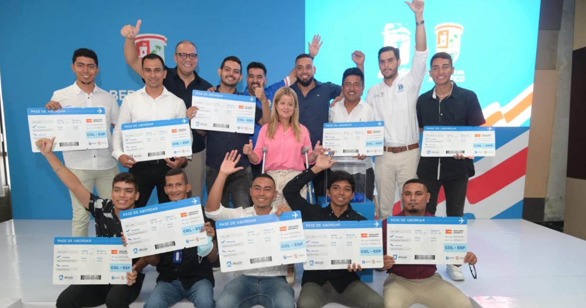 'Misión Fútbol' escogió los 10 entrenadores del Atlántico que viajarán a España