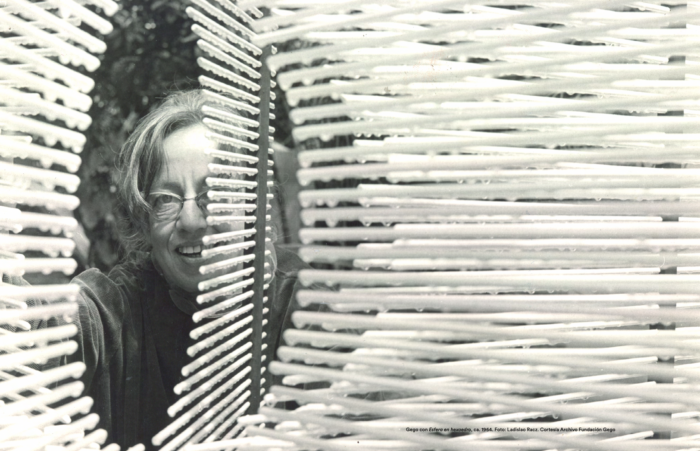  - Gego, la artista que revolucionó el arte cinético en Venezuela