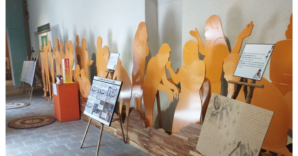 En exposición artística participan jóvenes del Sistema de Responsabilidad Penal para Adolescentes
