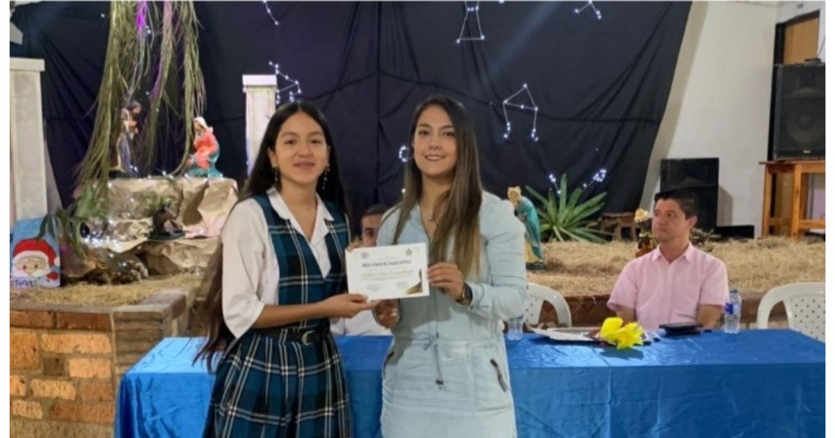 SENA certifica a estudiantes de grado octavo en Biotecnología y Matemáticas