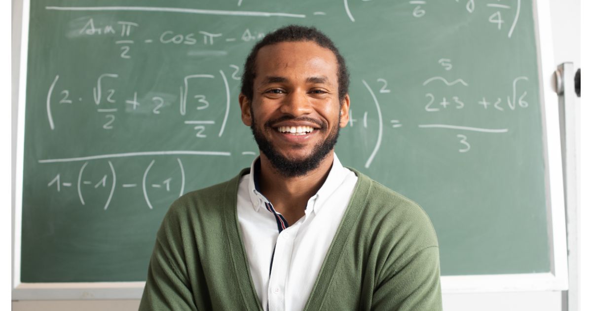 Los maestros: víctimas de la estigmatización a lo largo del tiempo