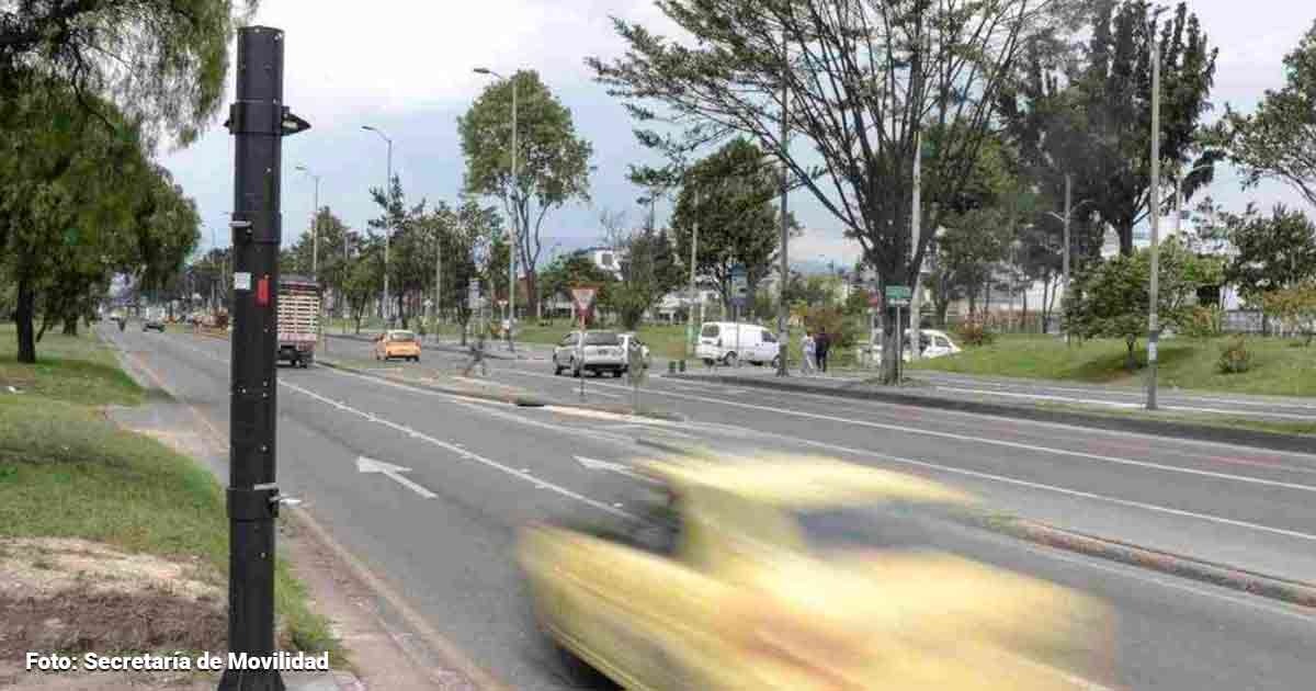 Donde están las cámaras que la sacan fotomulta por andar a más de 30 km/h
