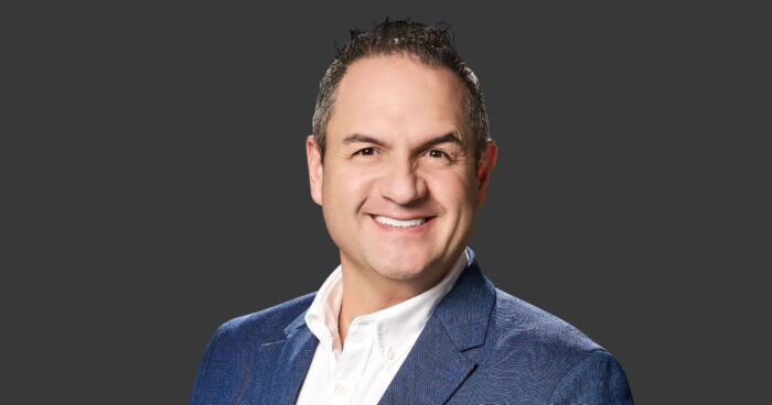 El negocio de Mauricio Vélez que lo tienen viviendo tranquilo