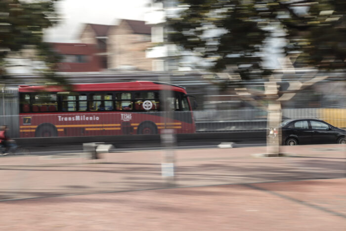  - Emociones, paraderos e historias: misterios de TransMilenio contados por la psicóloga de los conductores