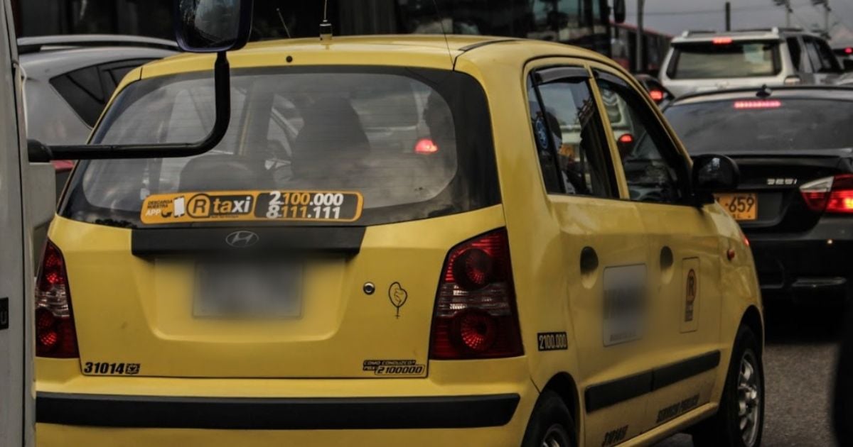 Las dos marcas de carros que se disputan el negocio de taxis en Colombia