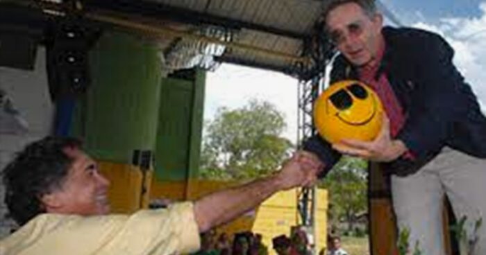  - Cinco universidades que volvieron poderosos y millonarios a sus dueños