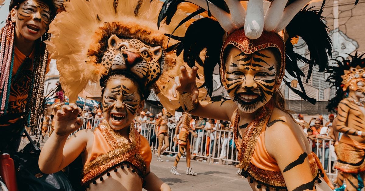 Carnaval de Negros y Blancos o Carnaval de Barranquilla: el pica pica por cuál es el mejor