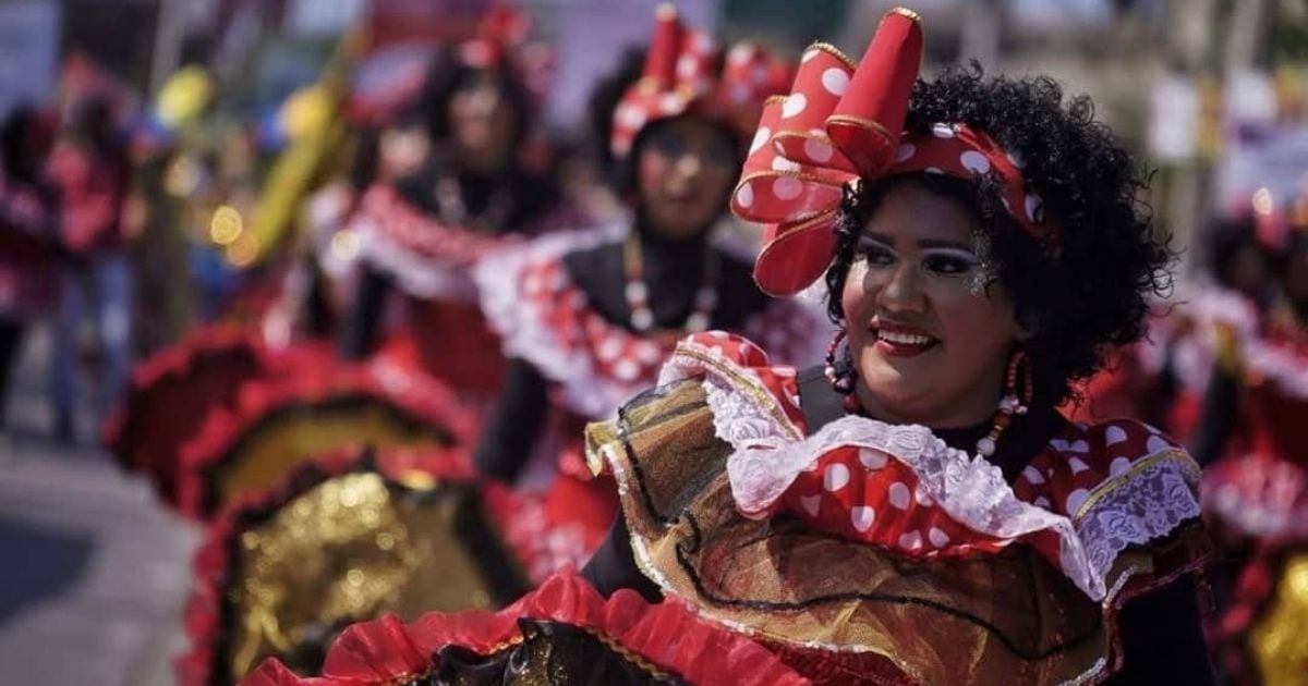 ¡Carnaval de Barranquilla no es carnaval sin las Negritas Puloy del barrio Montecristo!