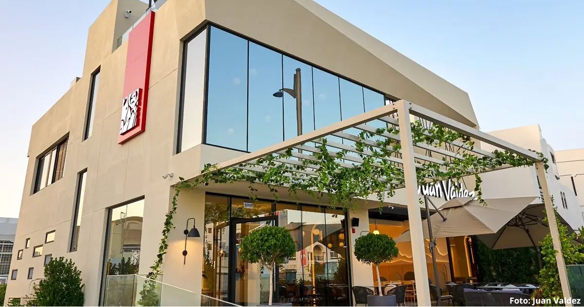 Así luce la lujosa primera tienda de Juan Valdez en Dubái; se inaugura pronto