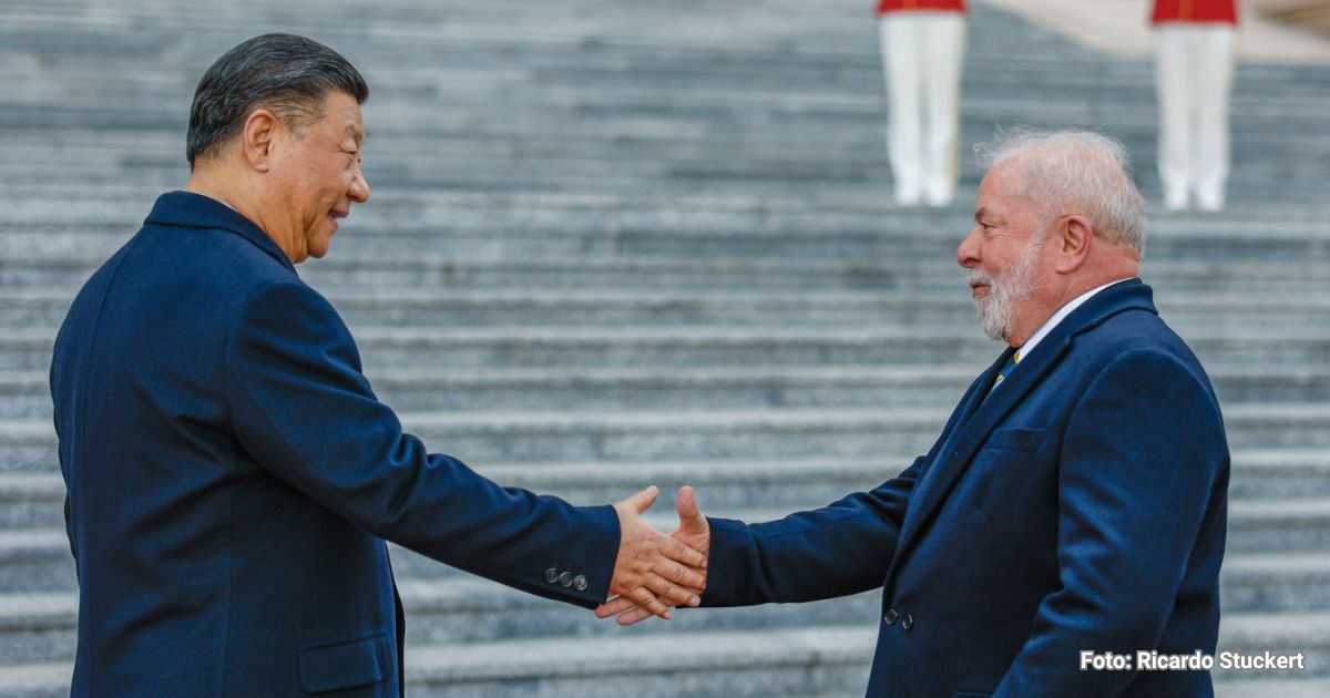 Lula le entrega a China áreas clave de la economía brasileña