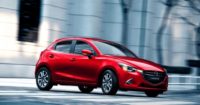 El renovado carro Mazda 2 que llegará a Colombia