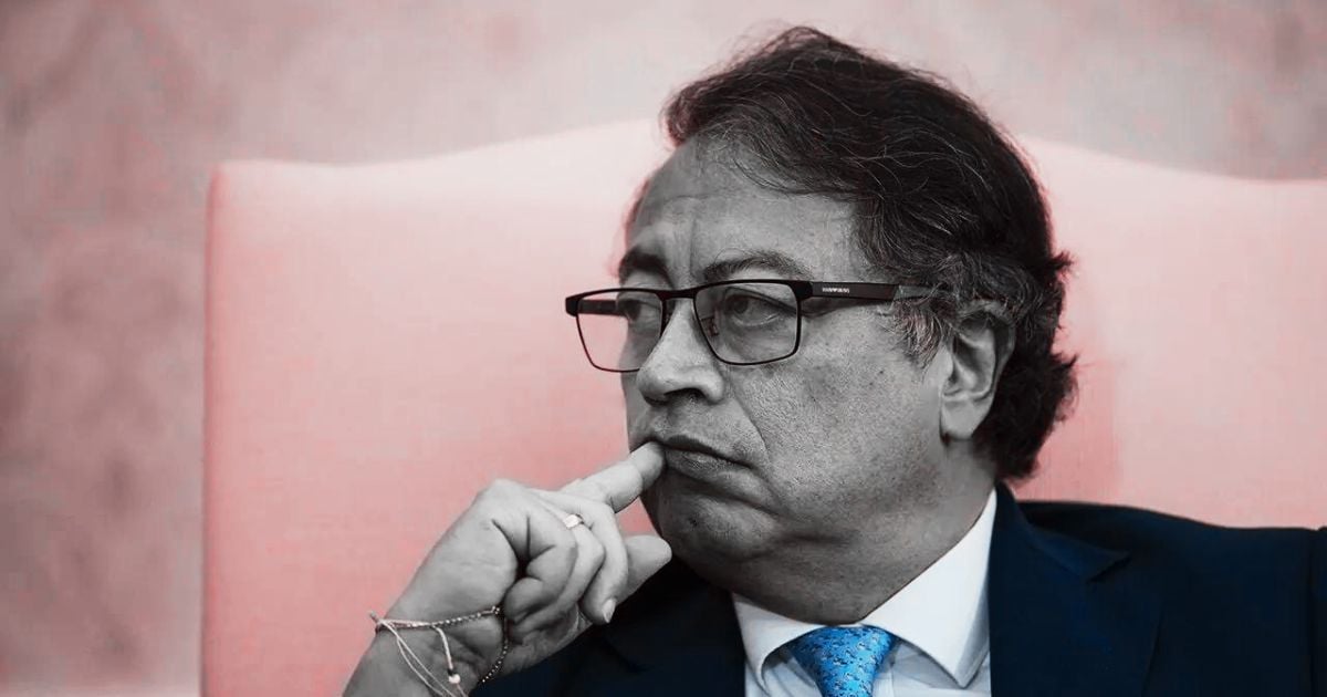 Petro pierde iniciativa política y requiere un aterrizaje de emergencia