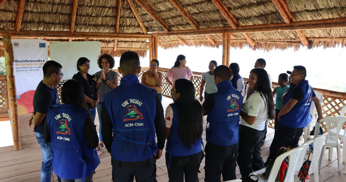 Comunicación comunitaria contra la desinformación y la estigmatización en Colombia