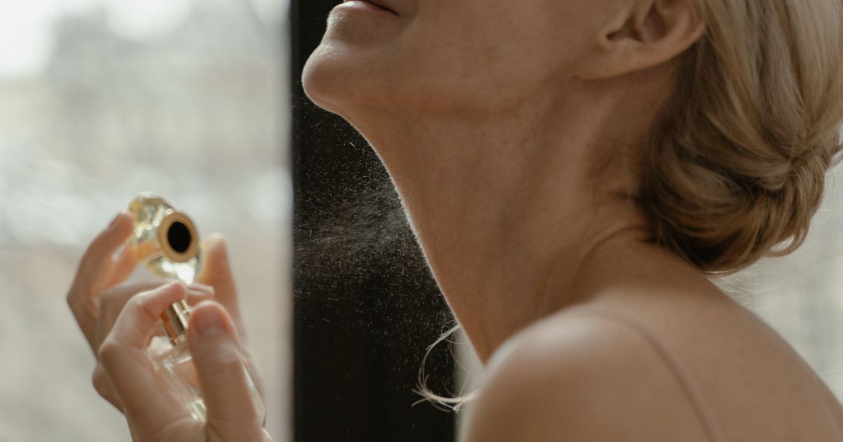 Esto le cuesta aplicarse perfume diariamente; es más barato de lo que se imagina