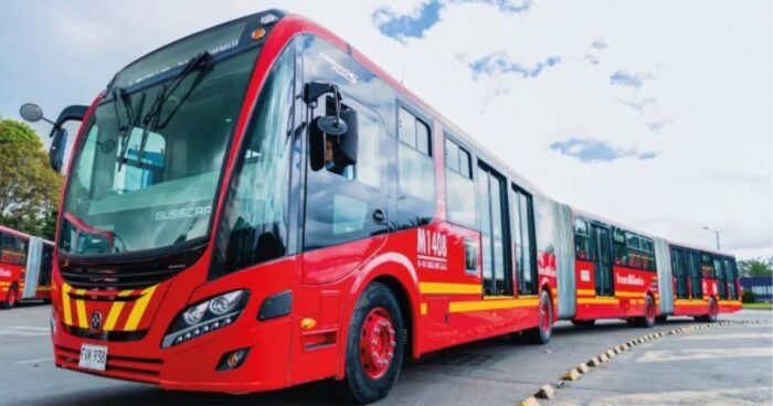 El final de Busscar Onibus y el surgimiento de Busscar de Colombia