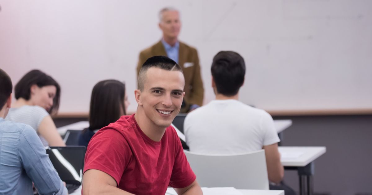 Este es el centro comercial de Bogotá donde estarán dando cursos gratis de inglés y francés