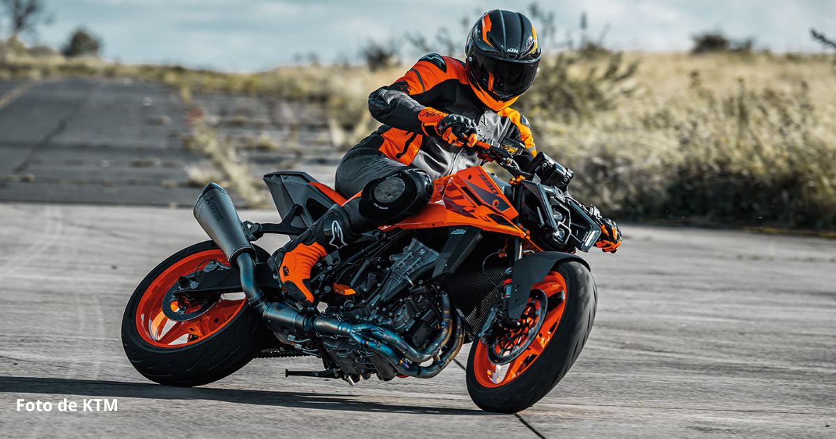 Así luce la KTM 990 Duke que llega para reemplazar la 890R, tiene varios detalles nuevos y atractivos