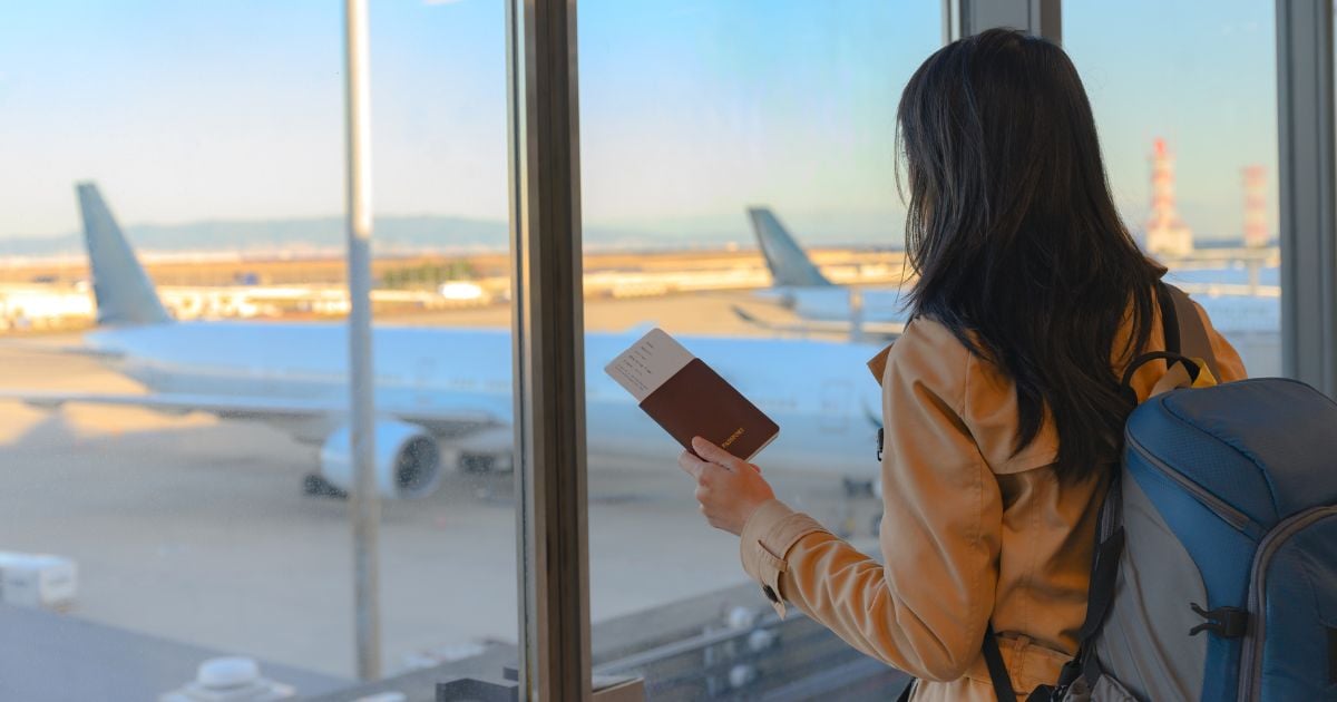 Estas son las 5 cosas que sí o sí debe hacer al viajar en avión; se evitará dolores de cabeza