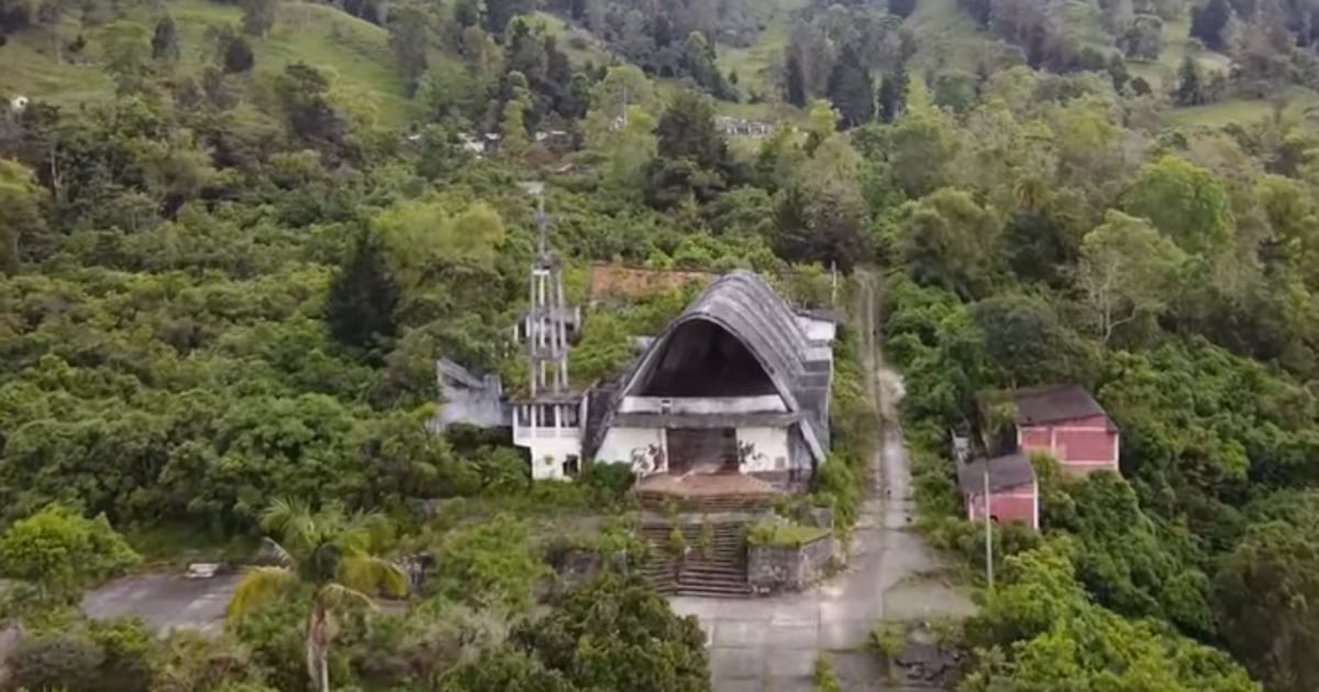 San Cayetano, el pueblo fantasma cerca de Bogotá que sus habitantes abandonaron el mismo día