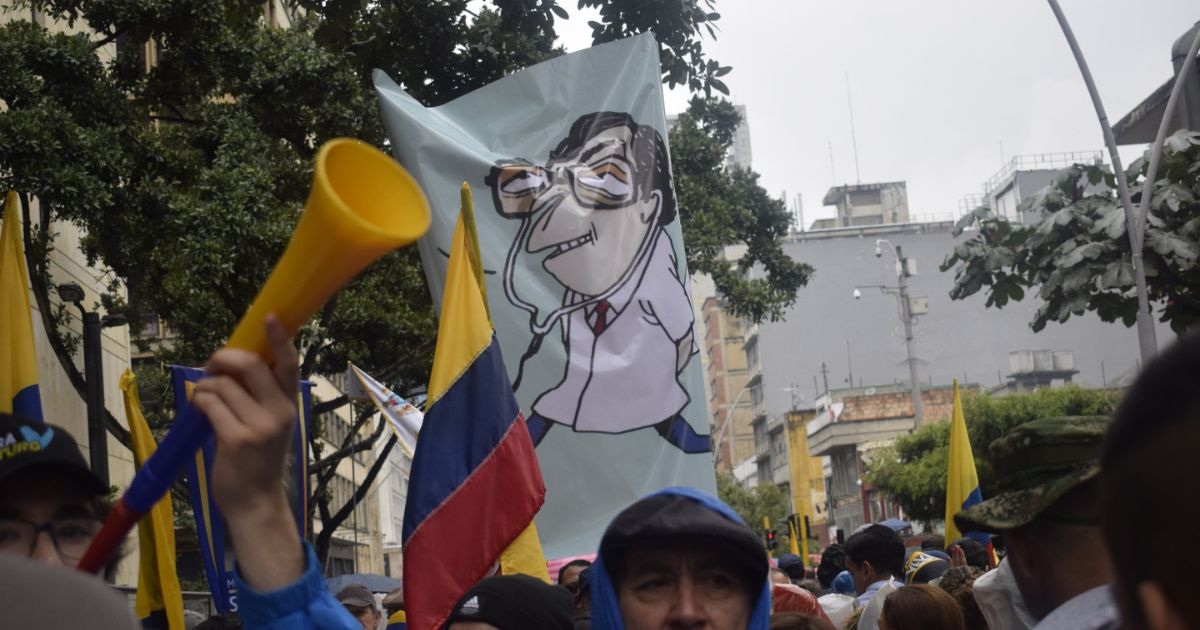 Las marchas de la egolatría