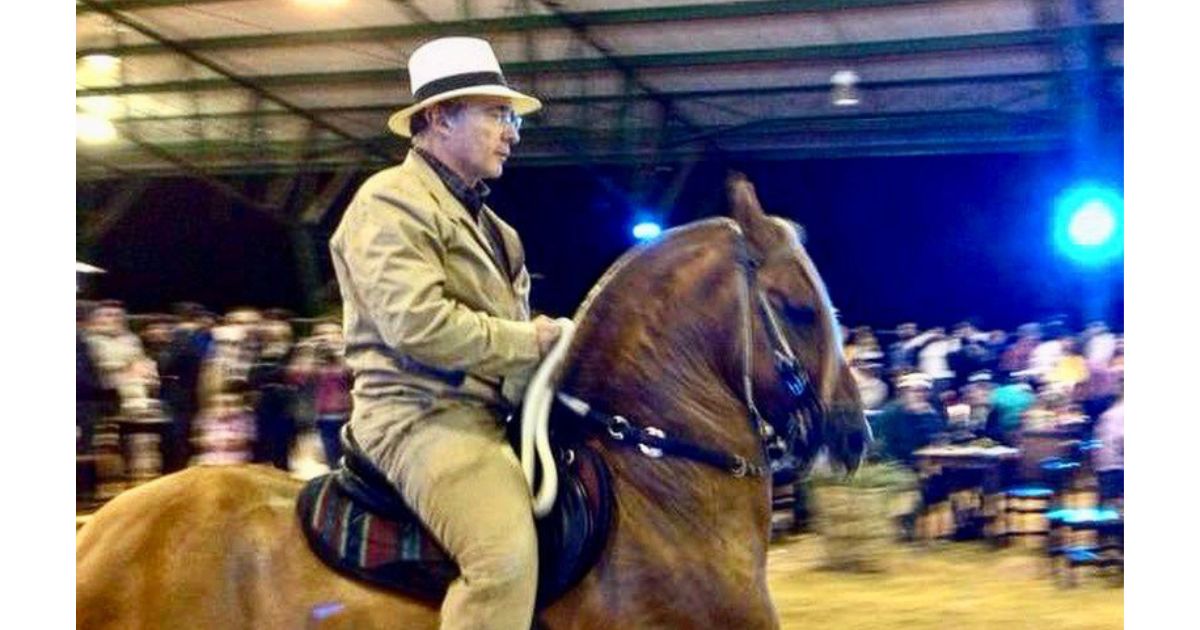 Así se entiende el mito de Álvaro Uribe