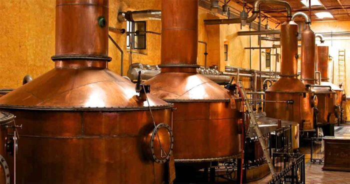  - La familia mexicana dueña de José Cuervo, un emporio de tequila que vende 30 marcas en 85 países