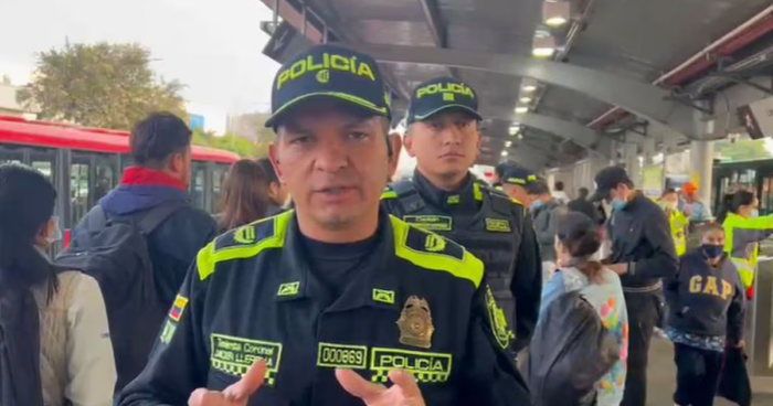  - Un Coronel se acostó con la esposa de un patrullero, lo amenazó y ahora, lo persigue la justicia