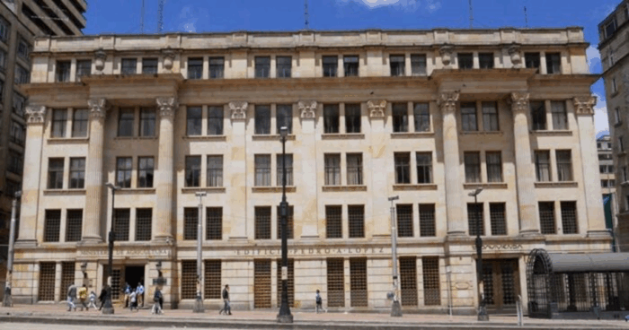  - El Contralor de Bogotá abrió investigación por el arriendo de oficinas para entidades del Distrito