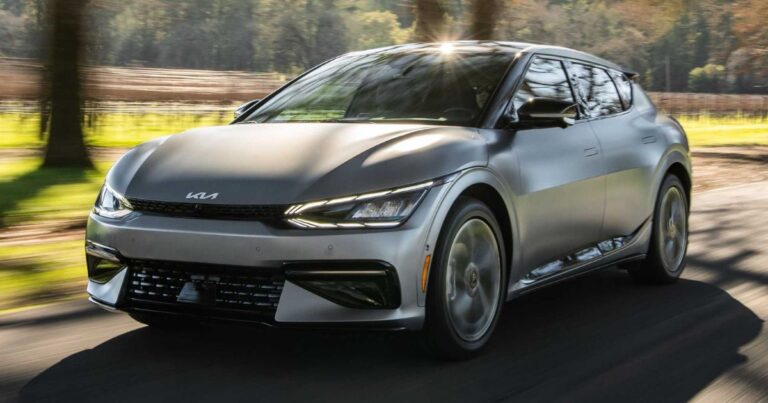 Kia EV6 - Este es el nuevo carro eléctrico de Kia, el EV6; un modelo con un diseño único y muy veloz
