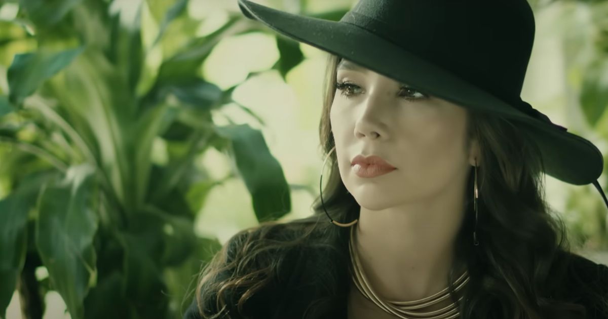 Paola Jara arremetió contra sus colegas de la música popular; 