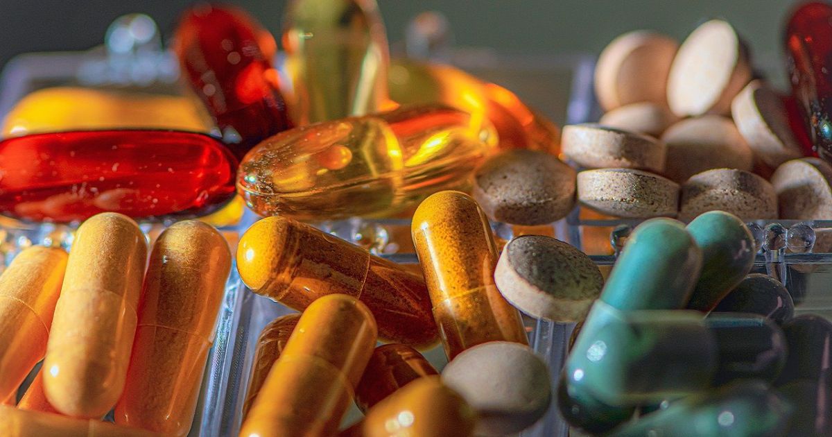Asociación de Industrias Farmacéuticas en Colombia celebra su 50º aniversario con un foro